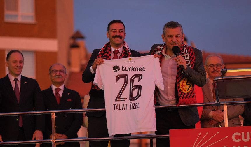 CHP Genel Başkanı Özgür Özel'den Eskişehirspor anısı