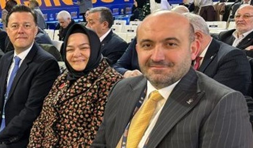 Ben adamın midesine otururum