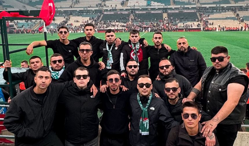 A Milli Takıma destek