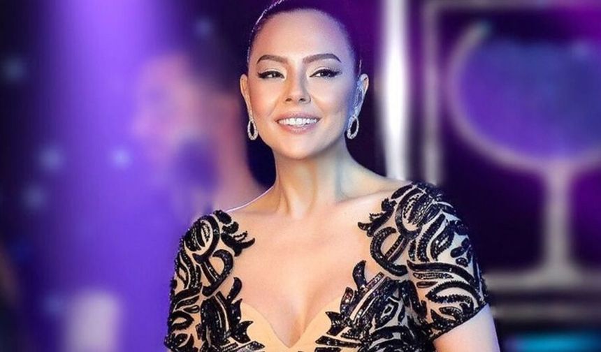 Ebru Gündeş'in son pozları gündem oldu