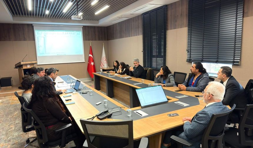 Sağlık hizmetleri değerlendirildi