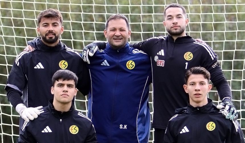 Kaleciler sıkı çalışıyor!