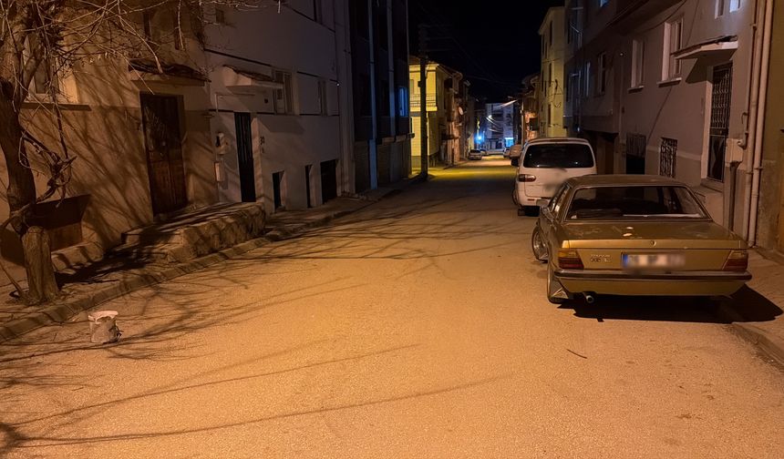 Kız meselesi kanlı bitti: 17 Yaşındaki genç bıçaklandı