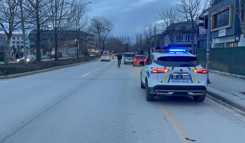 Bisiklet ile motosiklet çarpıştı: 2 Yaralı var!