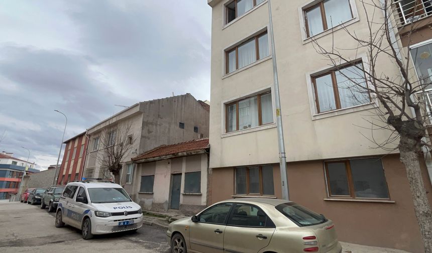 Üçüncü kattan düşen çocuktan kötü haber!