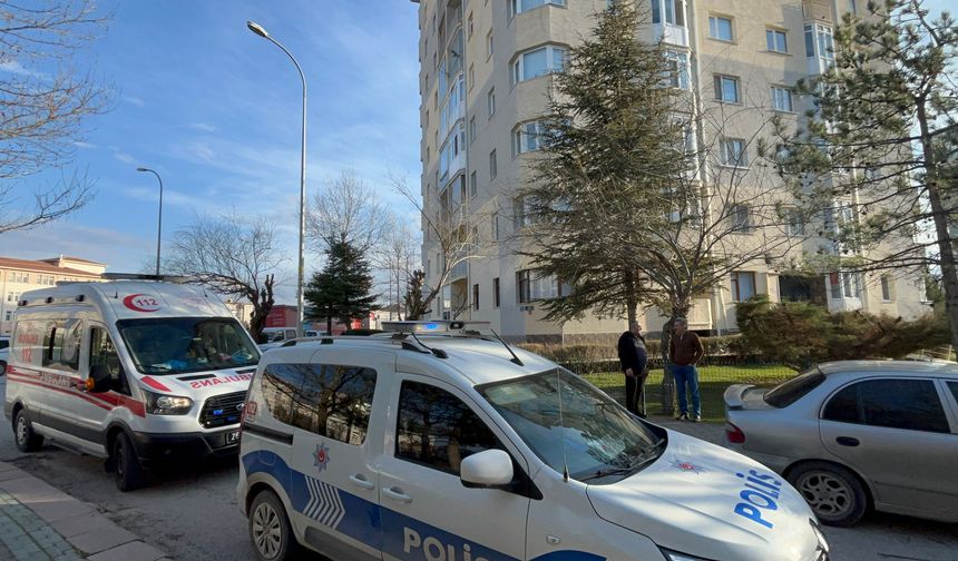 Komşu kavgası kanla bitti! 4 kişi yaralandı