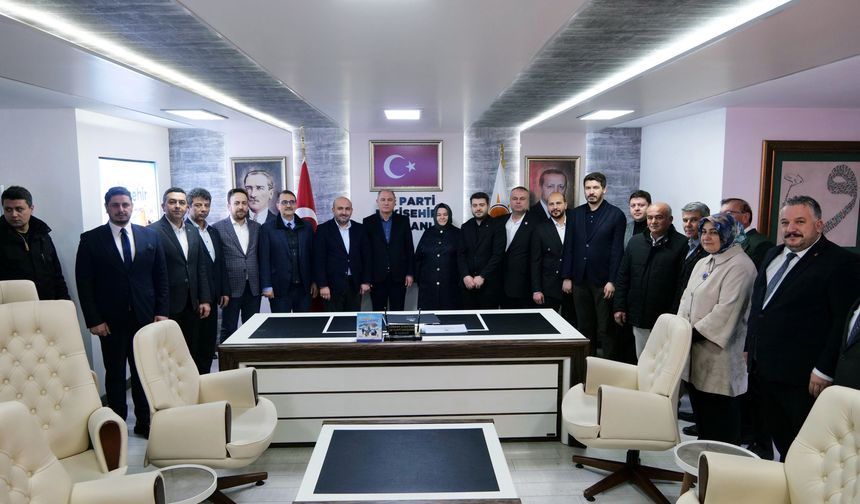 AK Parti Genel Başkan Vekili Âlâ Eskişehir’de iftara katıldı