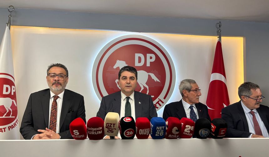 Başkan Uysal: "Türkiye daha karanlık bir sürece giriyor"