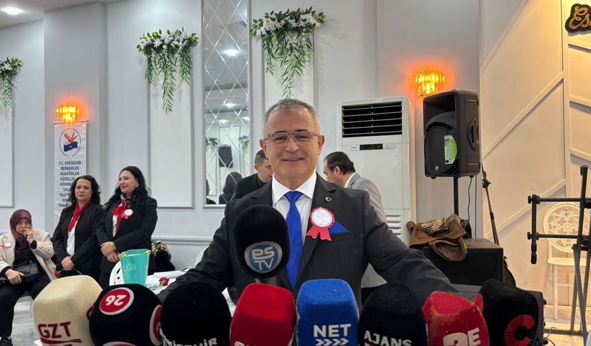 Eskişehir Berberler Odası’nda yeni Başkan Fethi Özkara!