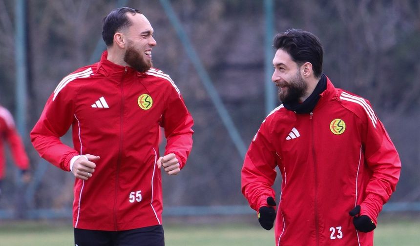 Ayvalıkgücü mesaisi sürüyor