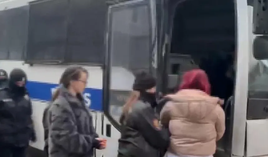 Müstehcen içeriklere operasyon! 17 kişi gözaltına alındı