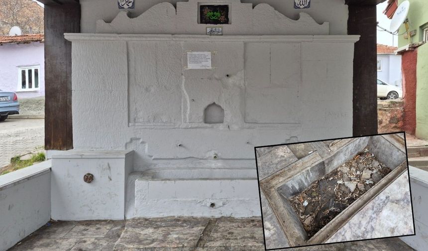 Tarihi çeşmeye çöplüğe çevirdiler... Muhtar çareyi böyle buldu!