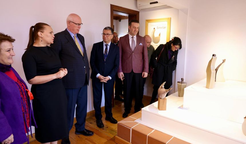 Bu sergi, 10’uncu kez sanatseverlerle buluştu