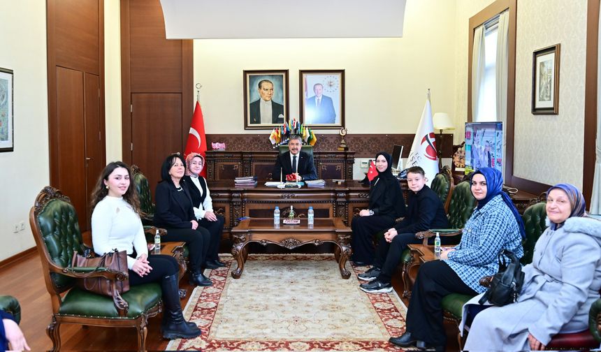 Şehit aileleri ve gazilerden Vali Yılmaz'a ziyaret