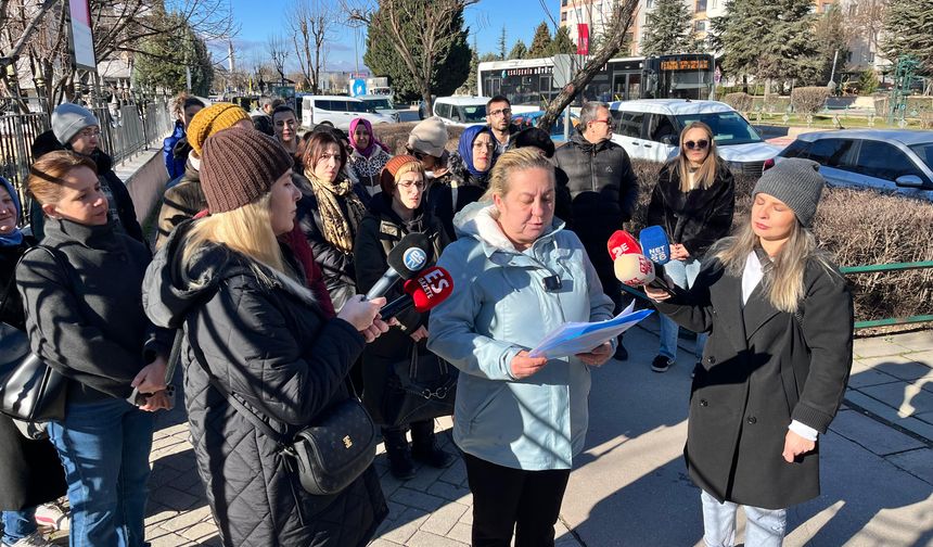 Velilerden yer değişikliği tepkisi!