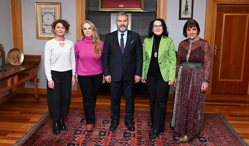 İtalya’dan gelen öğretmenler Anadolu Üniversitesi’nde