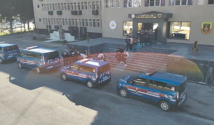 Dolandırıcılık operasyonunda 14 tutuklama