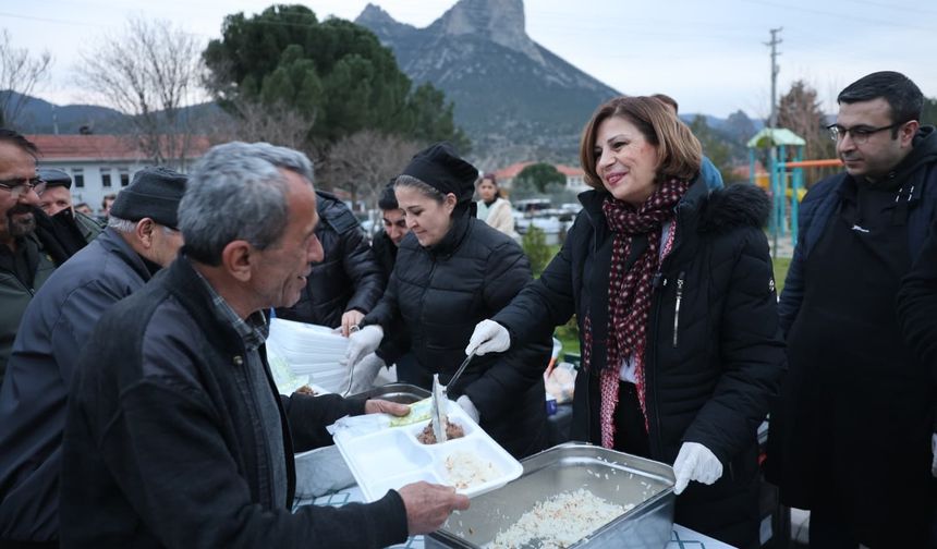 Sarıcakaya’da Ramazan sofrası kuruldu