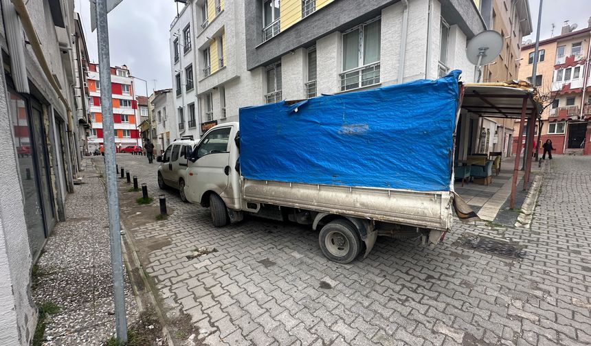 Ara sokaklar otoparka döndü!