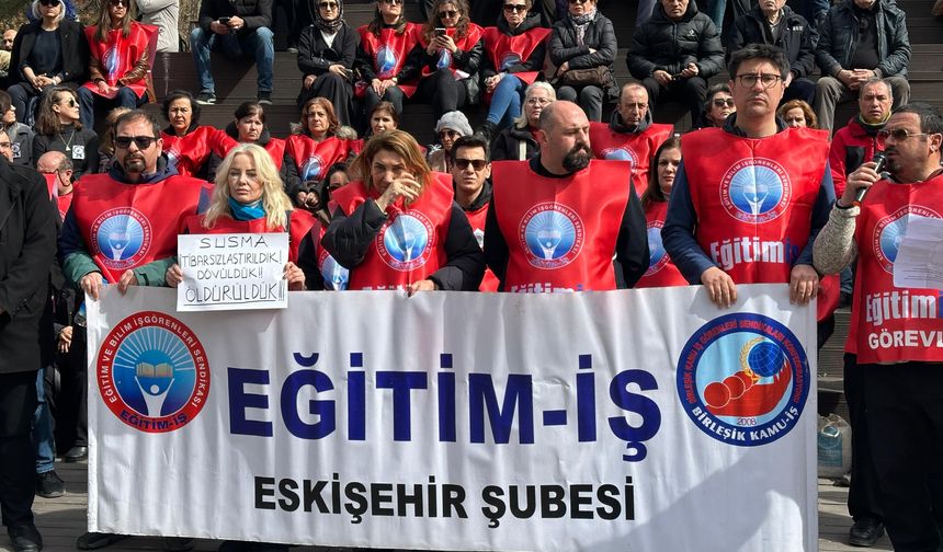 Eğitimciler şiddete "artık yeter" dedi!