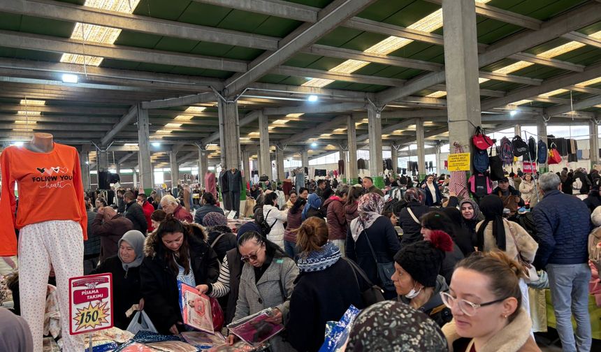 Eskişehir'de o pazar yoğun ilgi gördü!