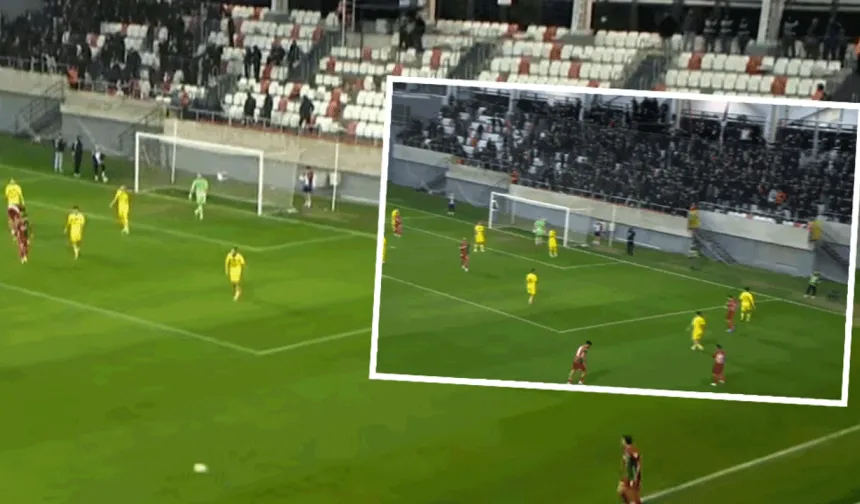 Eskişehirspor taraftarı tribünü terk etti!