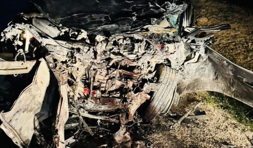 Eskişehir’de feci kaza: Bir kişi hayatını kaybetti kaymakam yaralandı