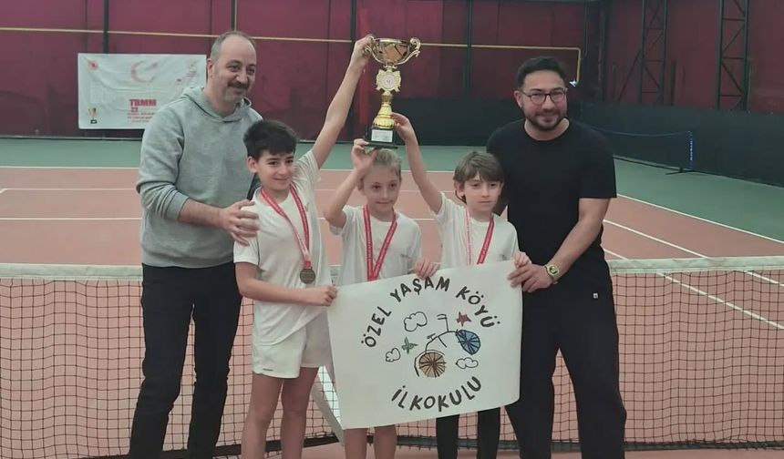 Minik raketler ödüllerini aldı!