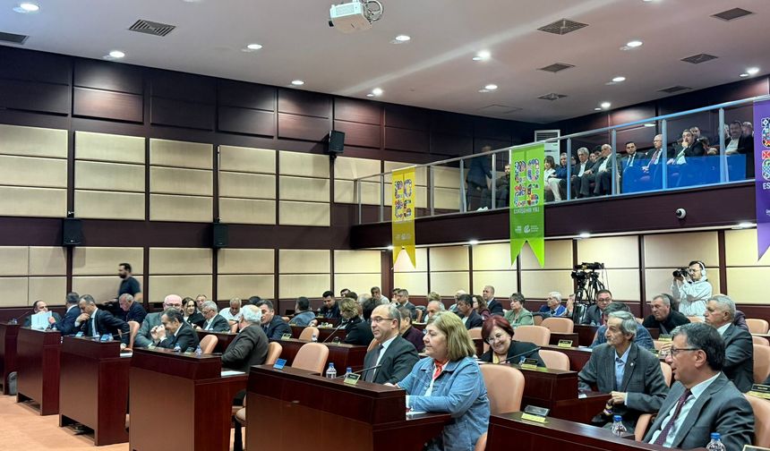 Ayşe Ünlüce iddialara yanıt verdi!