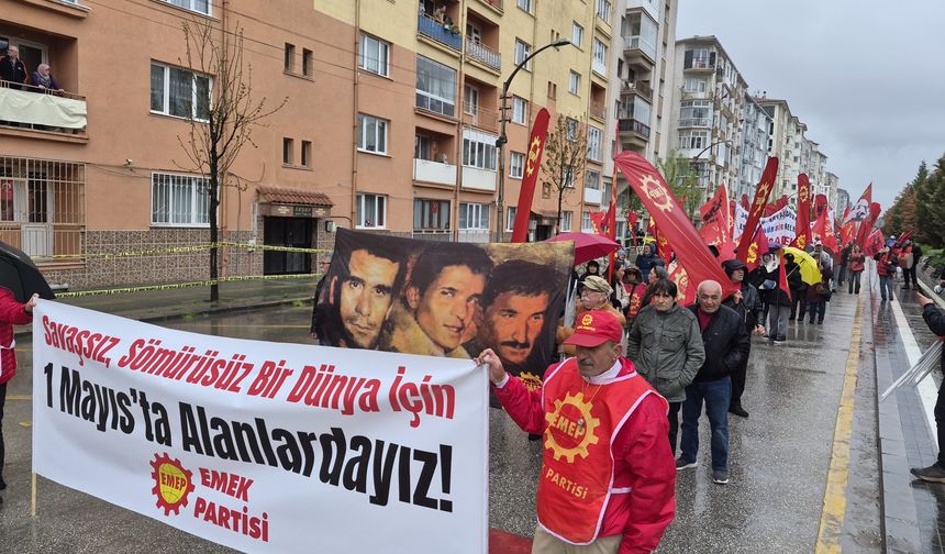 Eskişehir'de 1 Mayıs binlerce kişinin katılımıyla kutlandı