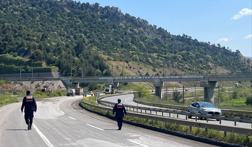 Eskişehir yolunda trafik düzeni değişti