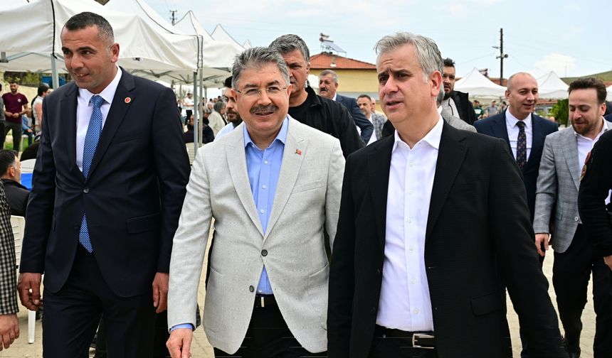 Vali Yılmaz yağmur duasına katıldı