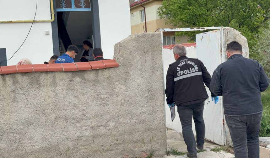 Eskişehir'de yaşlı kadın banyoda ölü bulundu!