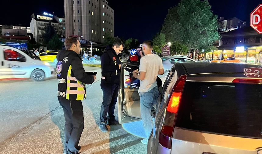 Eskişehir'de geniş çaplı asayiş ve trafik uygulaması