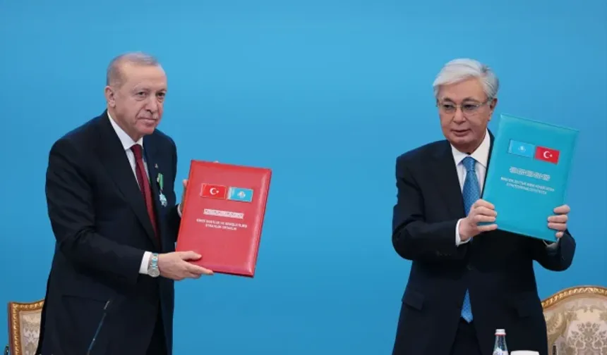 Türkiye-Kazakistan arasında 13 iş birliği anlaşması imzalandı