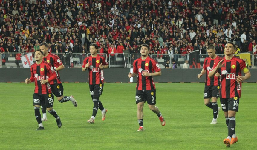 Haydi Es-Es final aşkına!