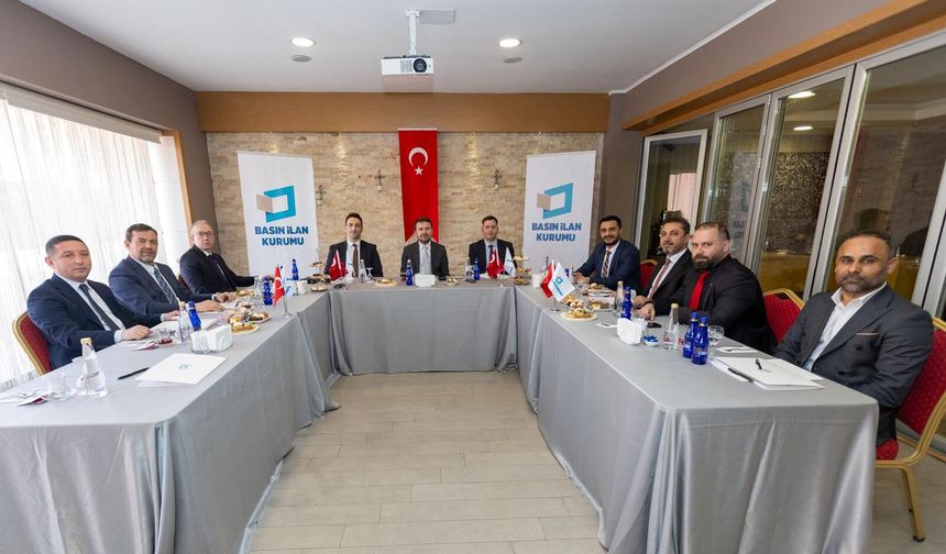 BİK Genel Müdürü Abdülkadir Çay medya ve gazete sahipleriyle bir araya geldi