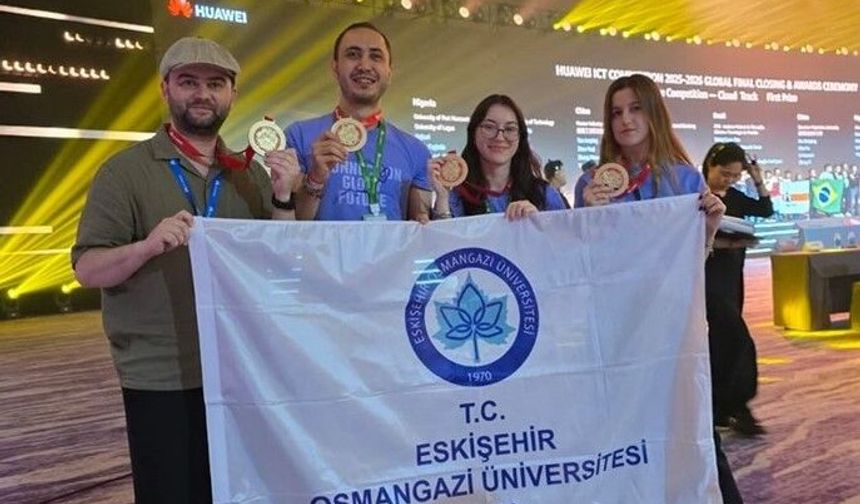 ESOGÜ öğrencileri dünya ikincisi oldu