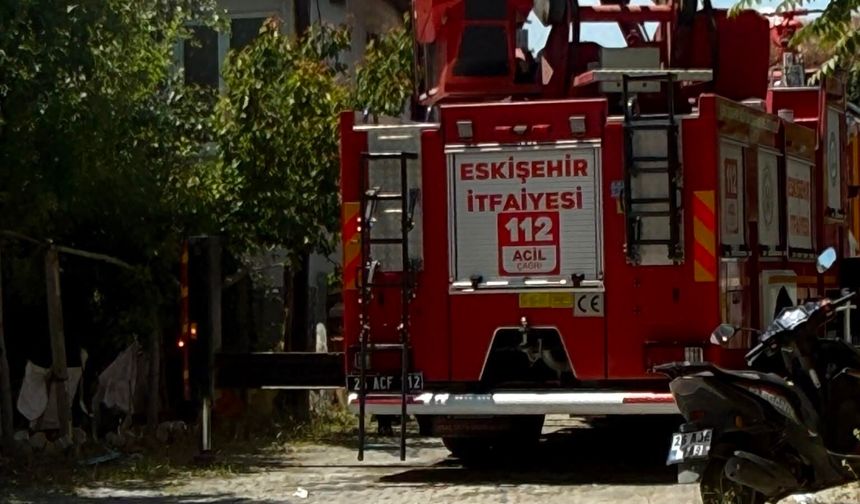 Çocuğun oyunu yangına neden oldu