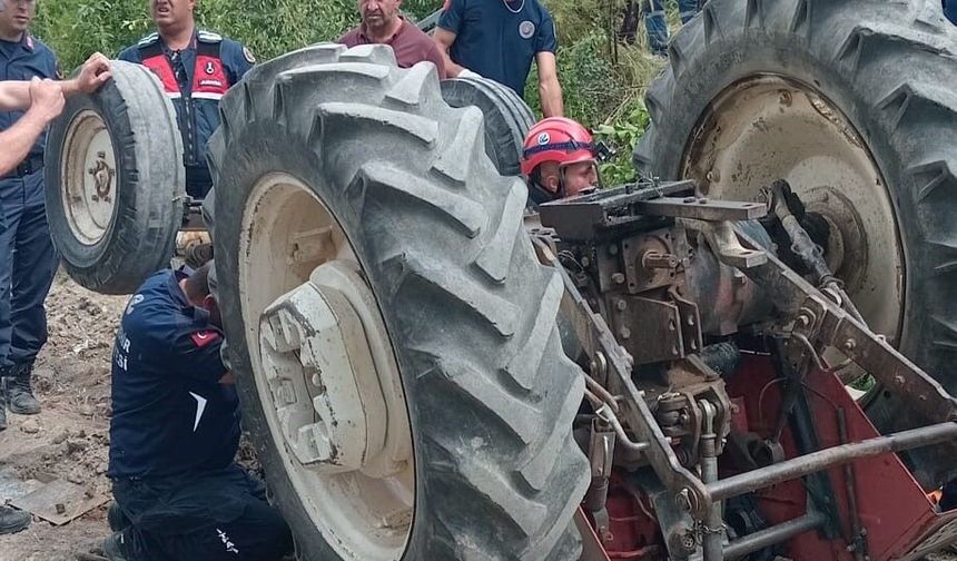 Mucize kurtuluş: Traktörün altında kaldı