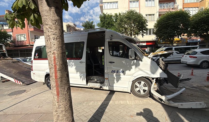 9 kişinin yaralandığı kazanın güvenlik kamerası görüntüleri ortaya çıktı
