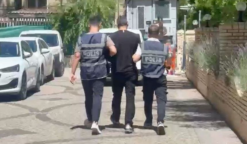 Eskişehir'de cinayet hükümlüsü 2 firari, polis ekiplerince yakalandı