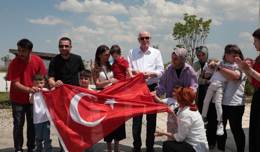 Özel çocukların mezuniyet heyecanı