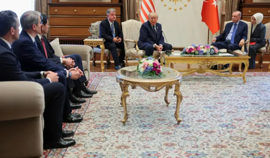 Trump'tan Türkiye İçin F-35 ve CAATSA Kararı
