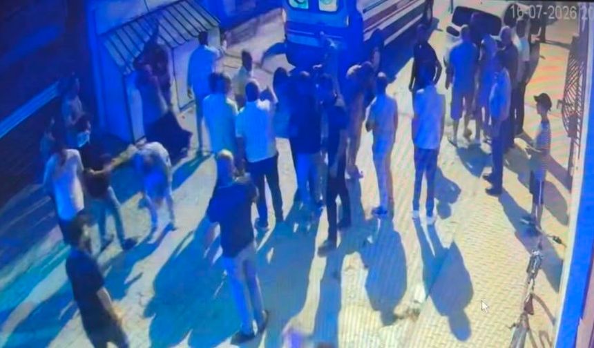 Eskişehir'de 2'si polis 6 kişinin yaralandığı kavganın görüntüleri ortaya çıktı