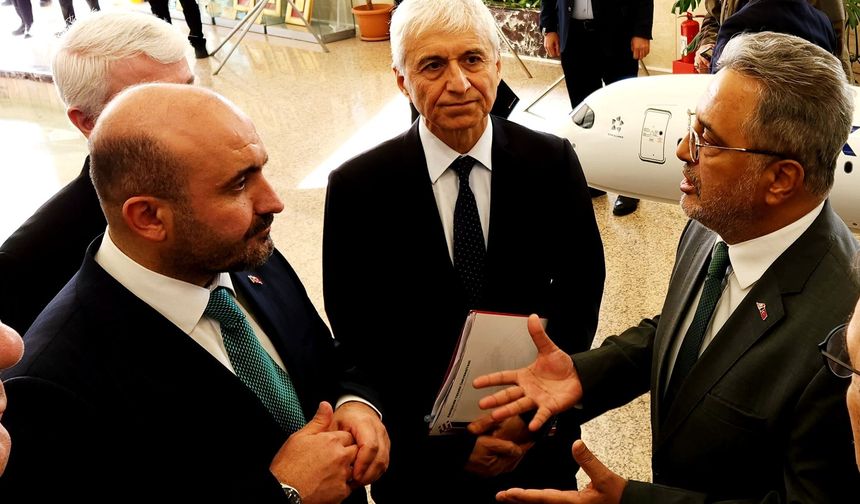 Beni siz görevden aldırdınız değil mi?
