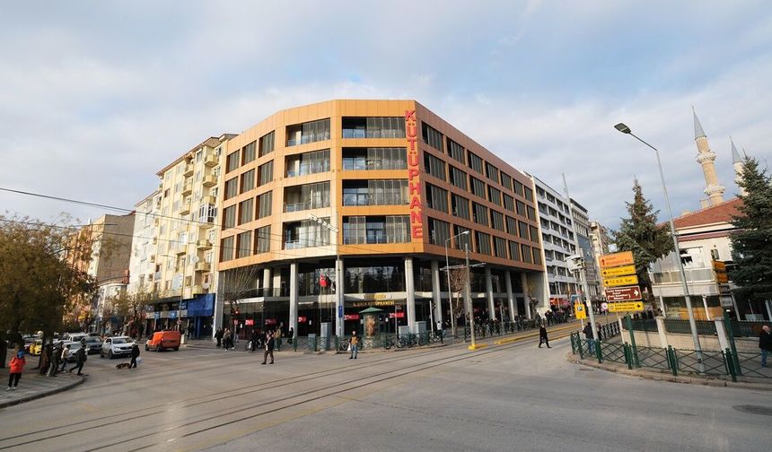 Eskişehir İl Halk Kütüphanesi kültürel hafızayı yaşatıyor