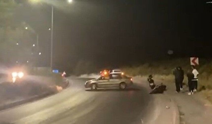Islak yolda peş peşe kaza tehlikesi