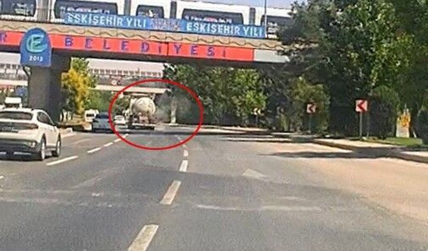Tankerin lastiği büyük gürültüyle patladı
