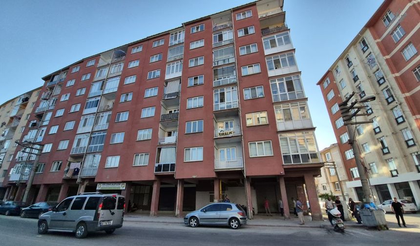Günlerdir ulaşılamıyordu! Eskişehir'de evinde ölü bulundu